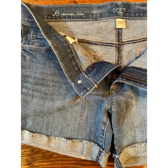 Loft Outlet Shorts Women's Sz 6 Cuffed Mid Rise Midi Cotton Spandex Rolled Denim - Picture 4 of 8